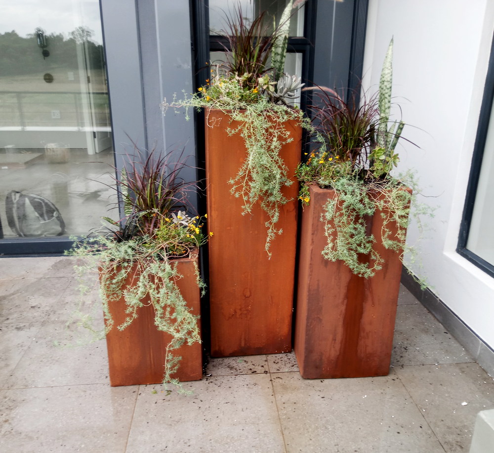 Michele-Garden-Tall-planters